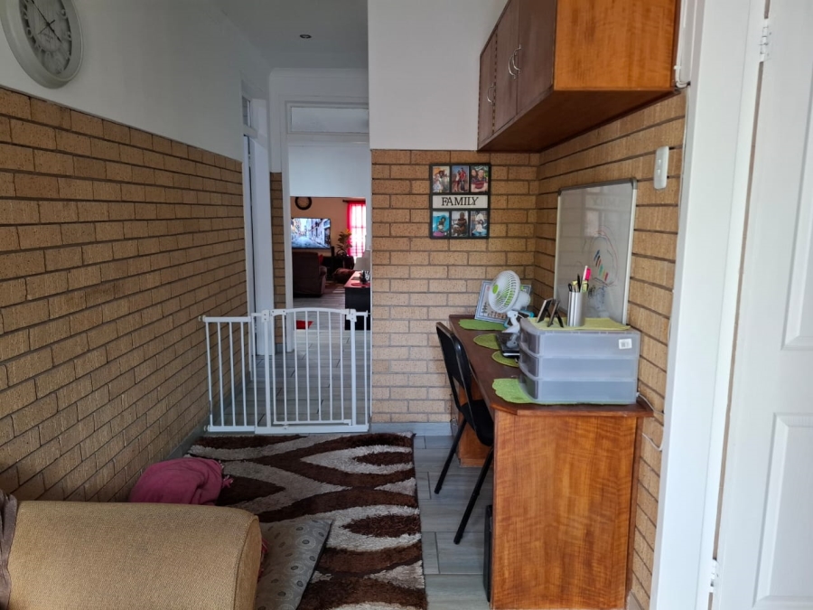 3 Bedroom Property for Sale in Universitas Ridge Free State